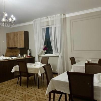 Mini Hotel Comfort Shymkent Bagian luar foto